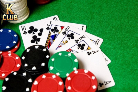 Binh 6 lá là gì? Luật chơi và mẹo đánh dễ chiến thắng